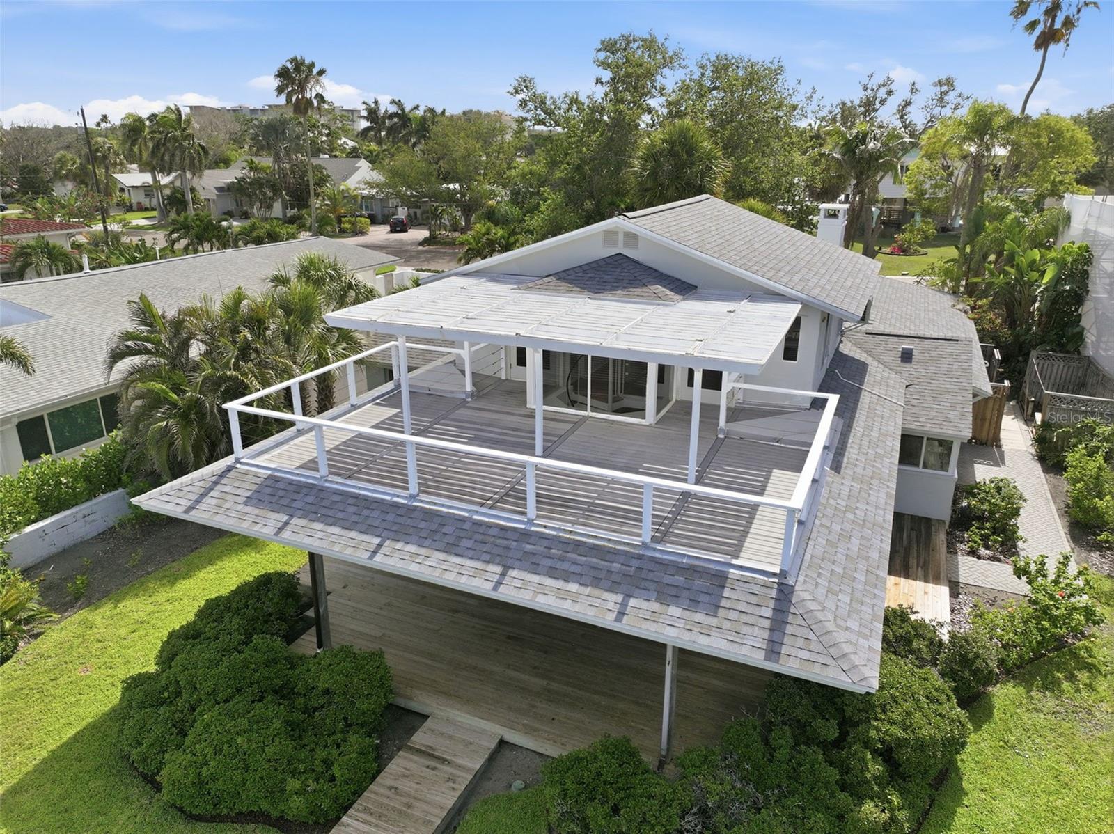 1832 VENETIAN POINT DRIVE