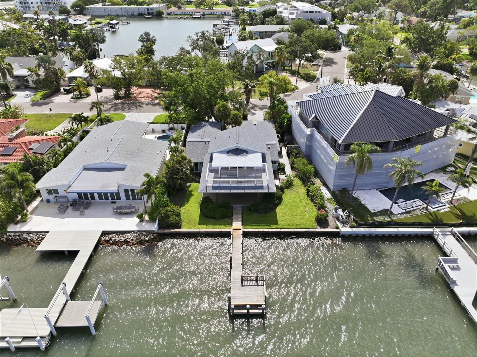 1832 VENETIAN POINT DRIVE