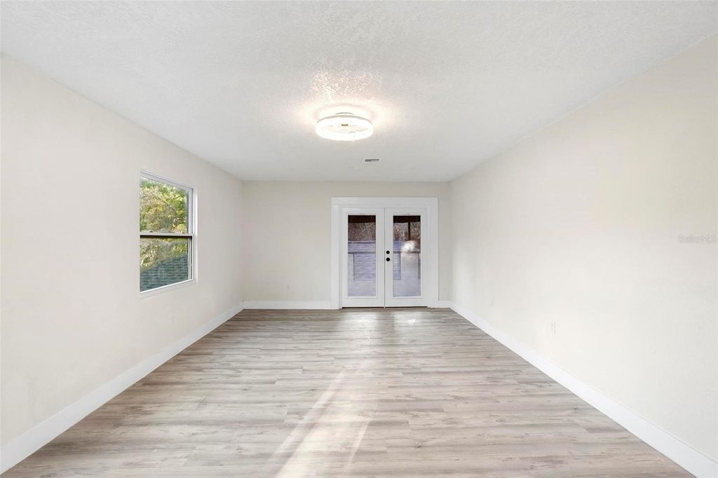listing image 65