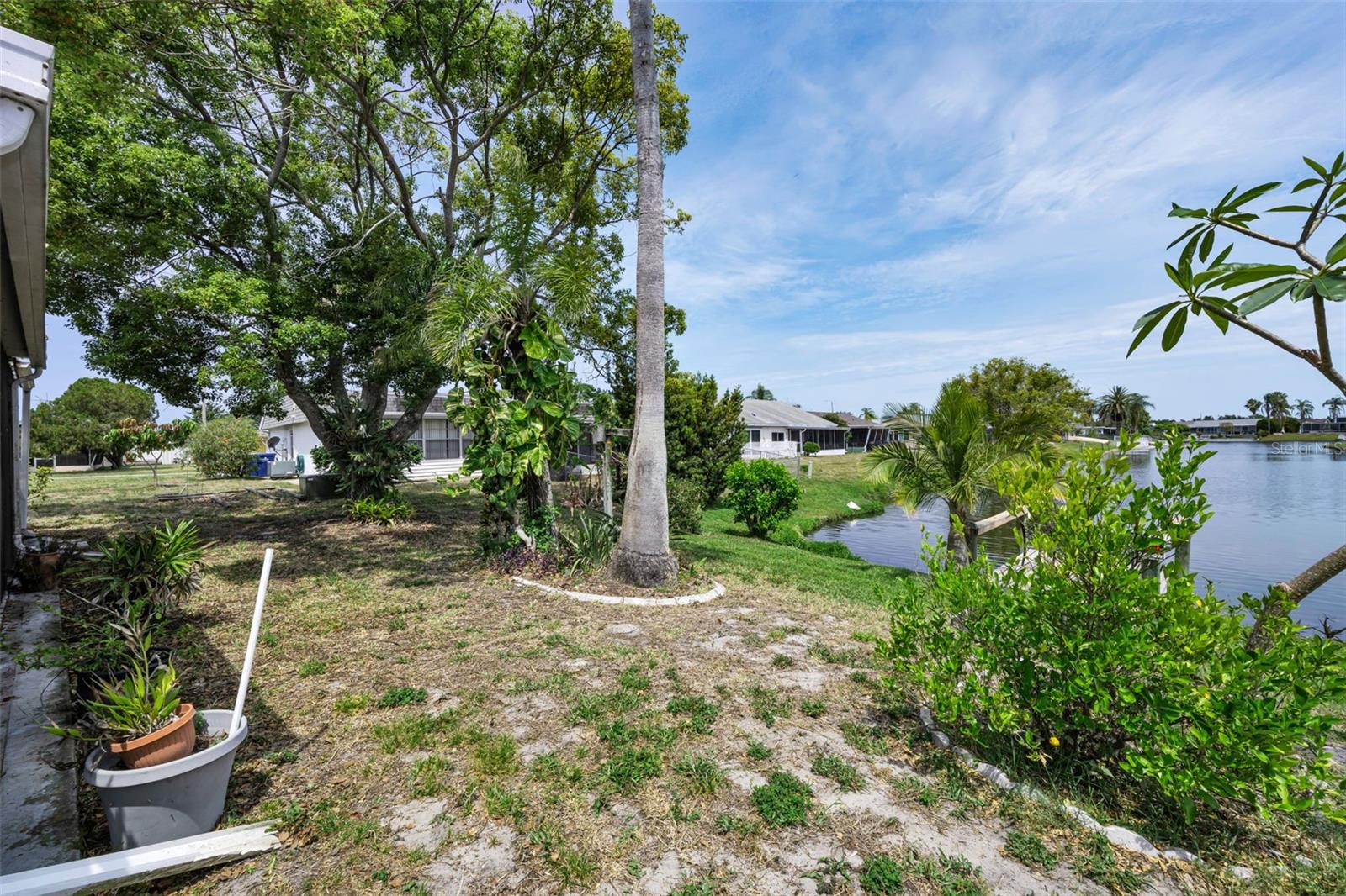 BEACON SQUARE - Residential