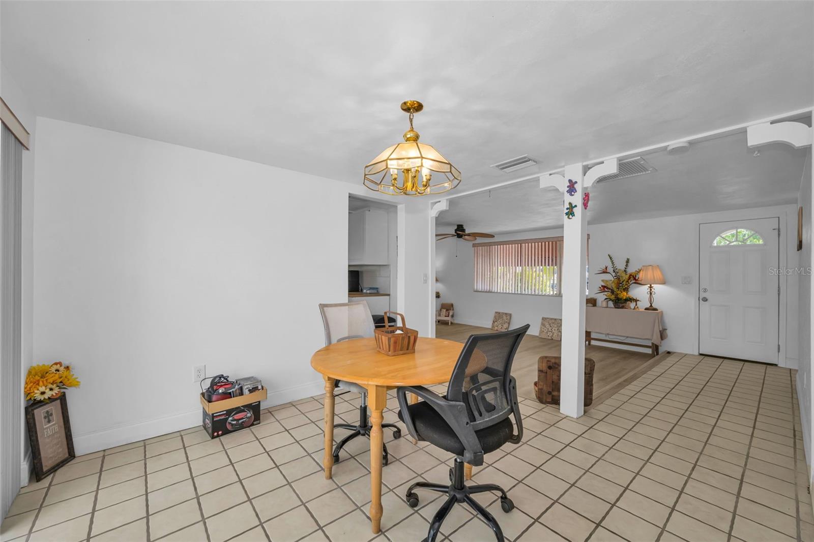 BEACON SQUARE - Residential