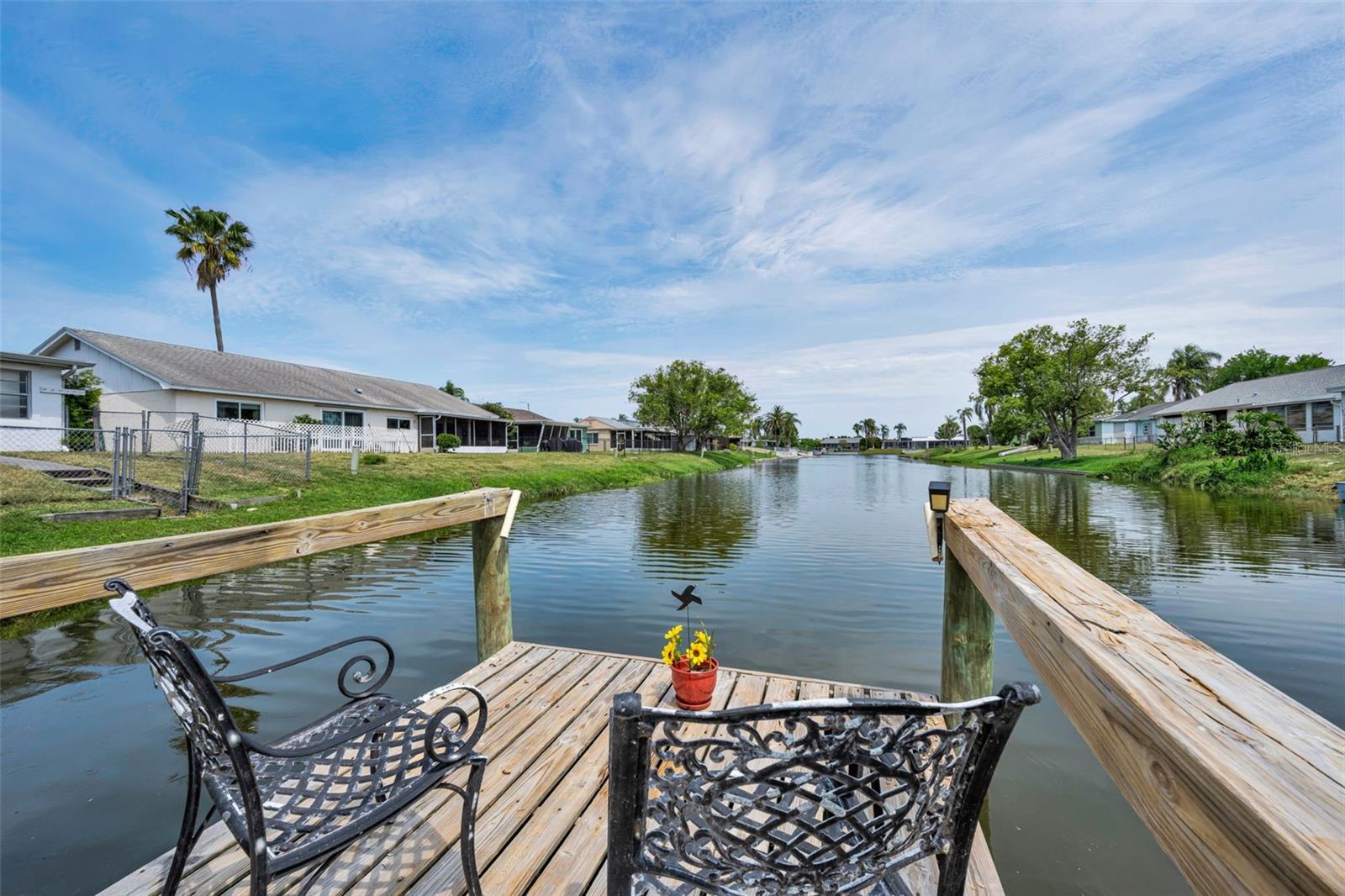BEACON SQUARE - Residential