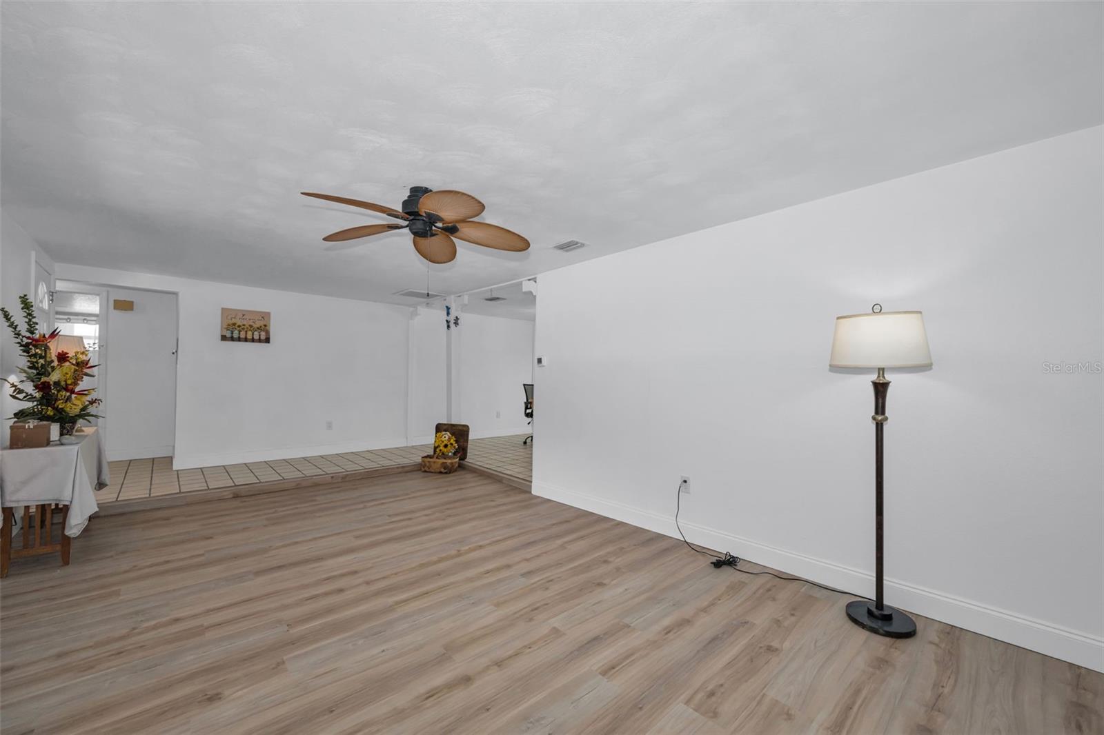 BEACON SQUARE - Residential