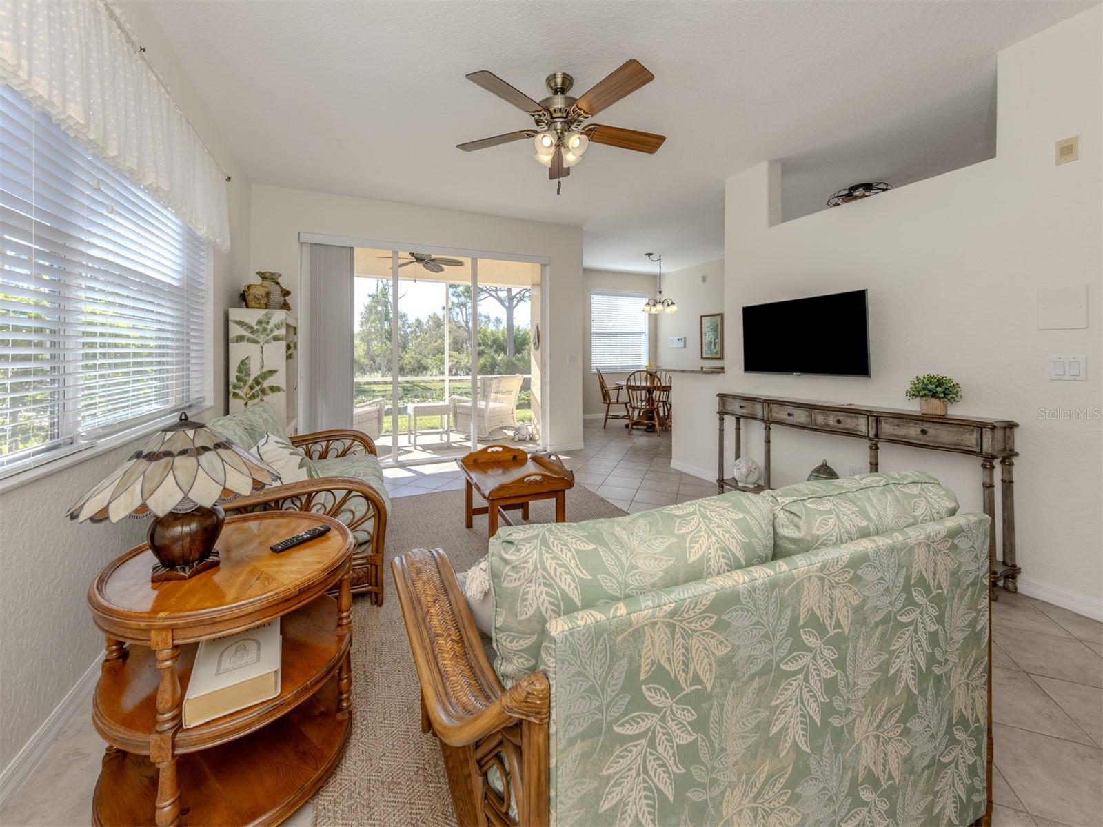 CASA DI AMICI - Residential Lease