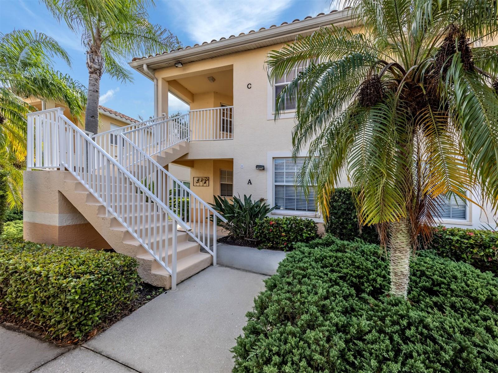 CASA DI AMICI - Residential Lease