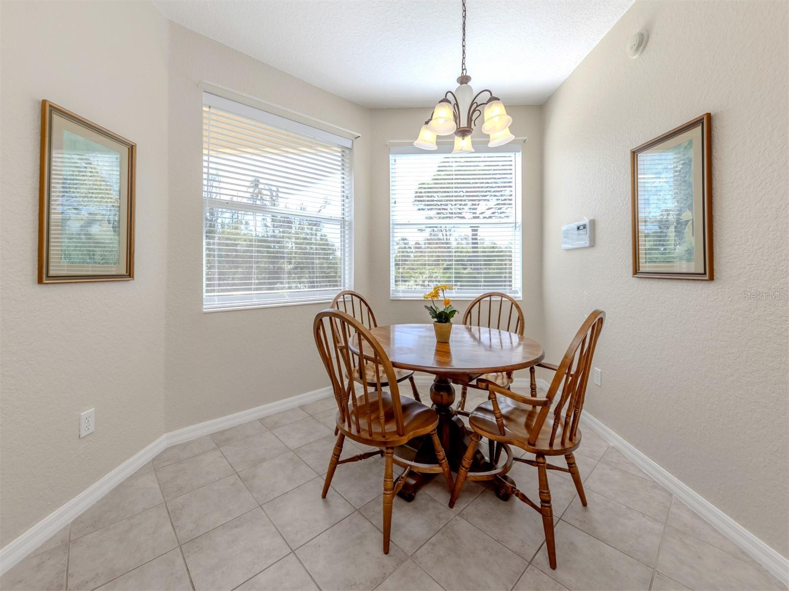 CASA DI AMICI - Residential Lease