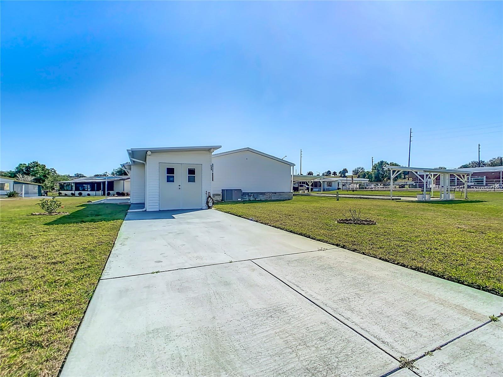 TWIN FOUNTAINS INC A CONDO MHP - Residential