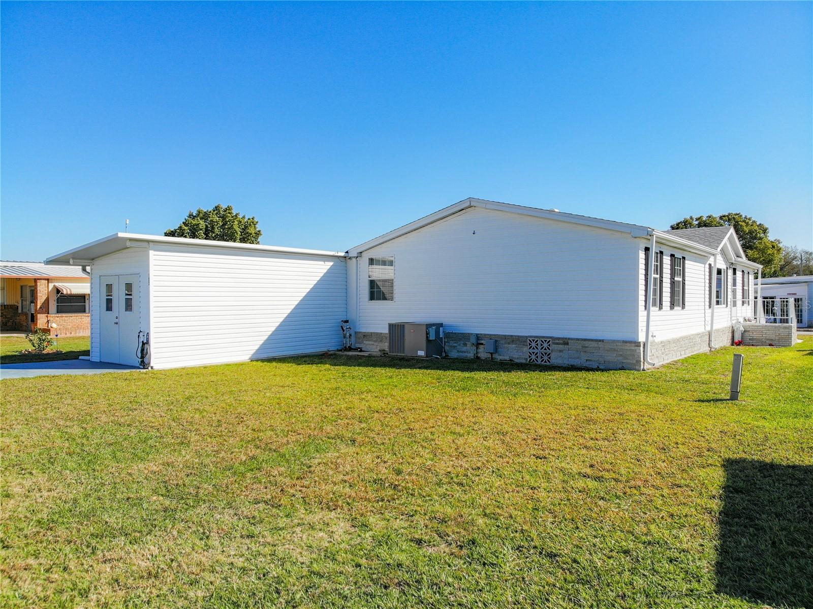 TWIN FOUNTAINS INC A CONDO MHP - Residential