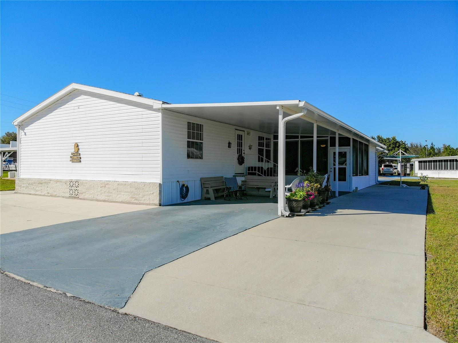 TWIN FOUNTAINS INC A CONDO MHP - Residential