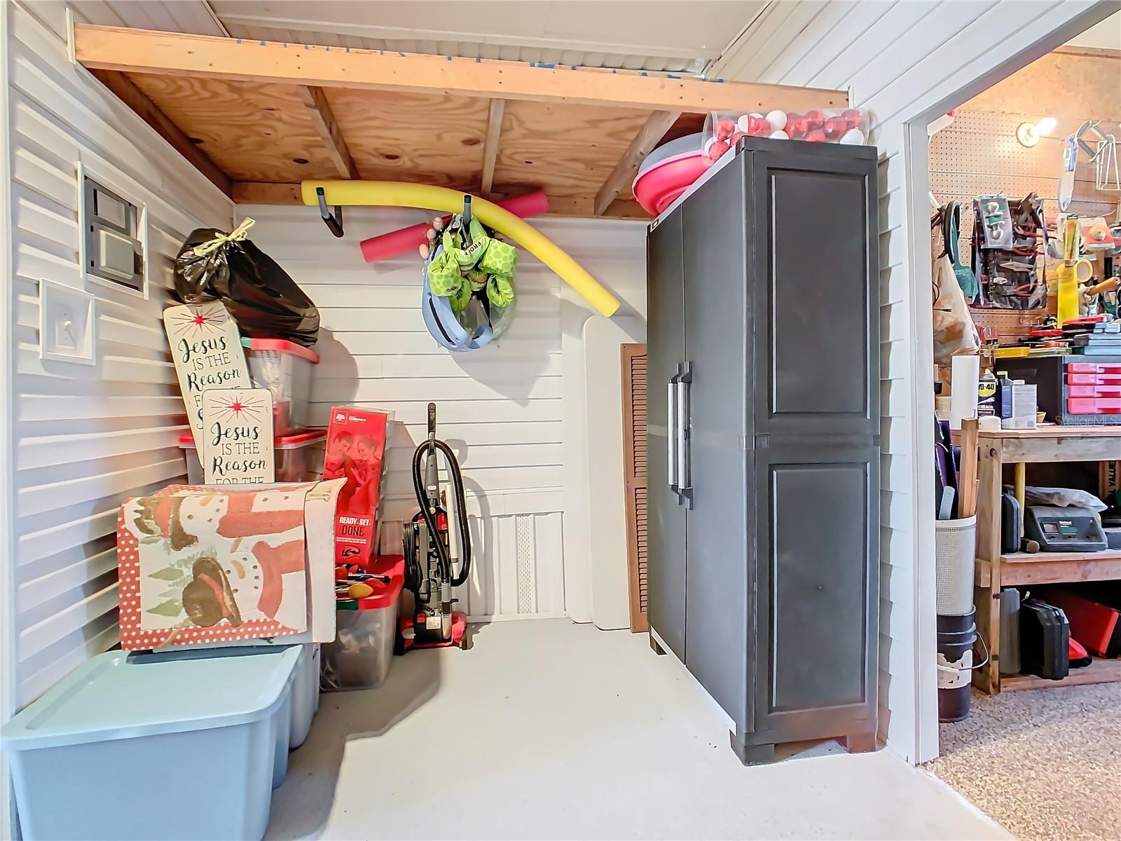 TWIN FOUNTAINS INC A CONDO MHP - Residential