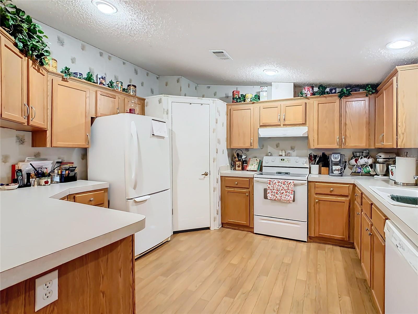 TWIN FOUNTAINS INC A CONDO MHP - Residential