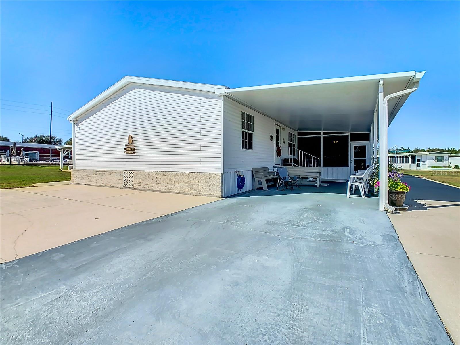 TWIN FOUNTAINS INC A CONDO MHP - Residential