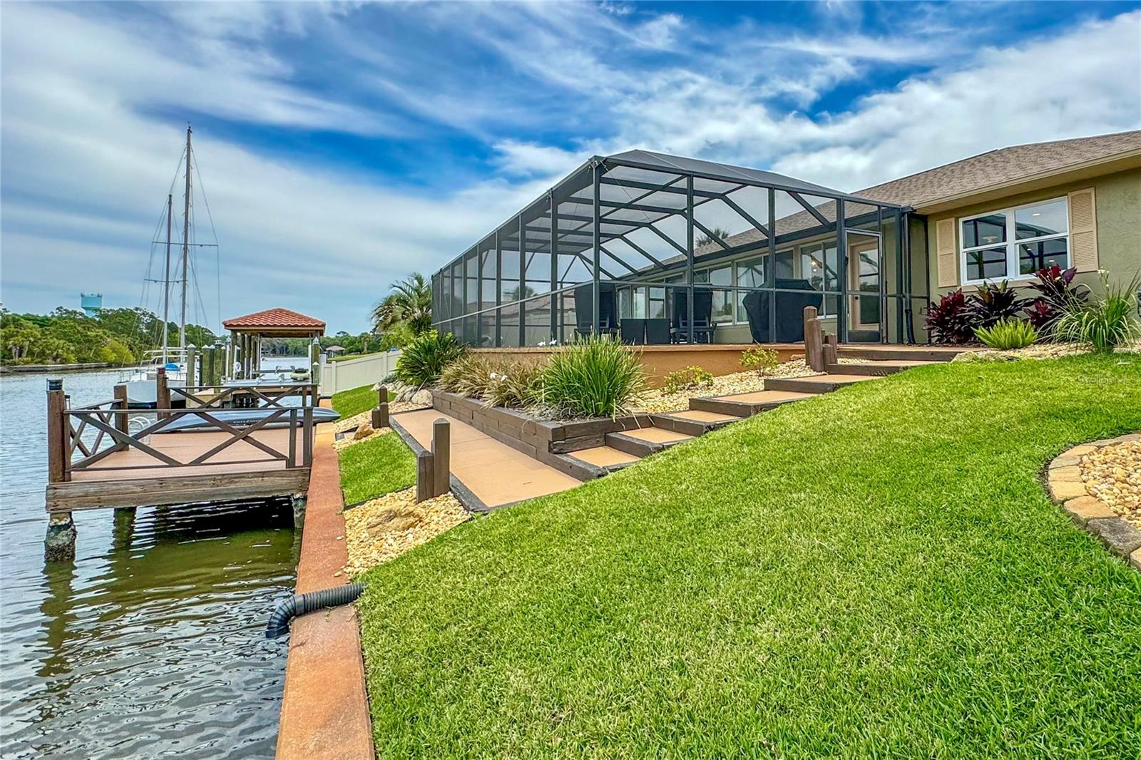 85 COMANCHE COURT