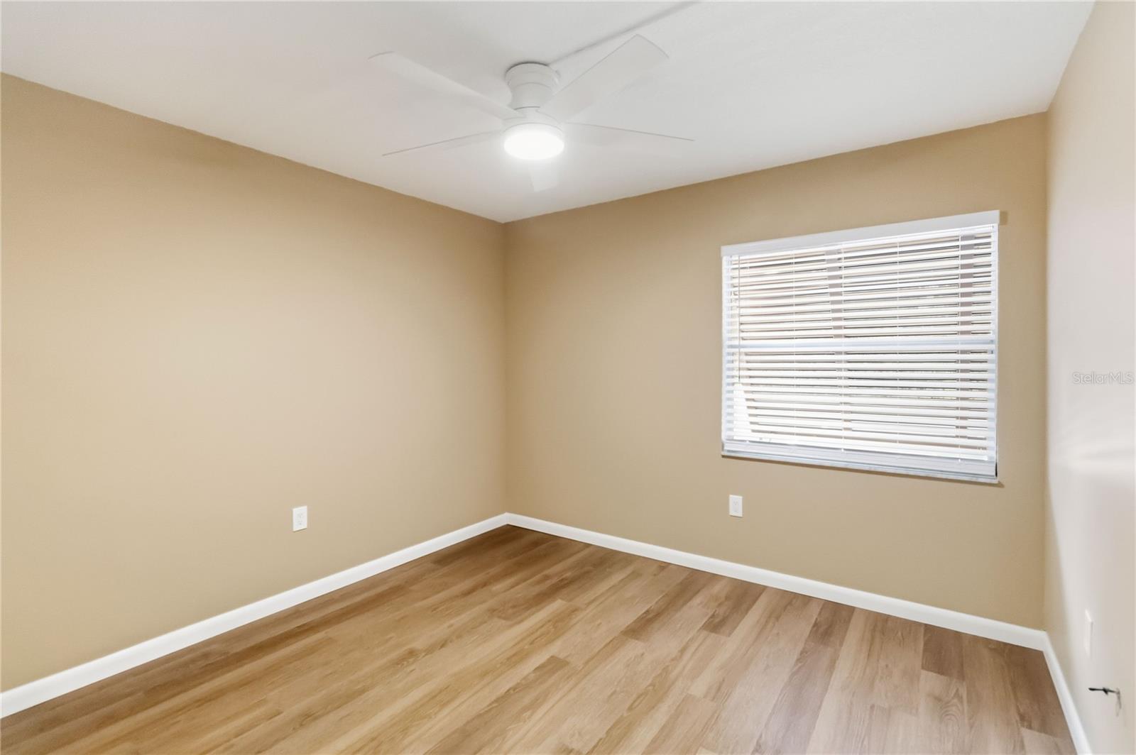 EDGEWATER CONDO APTS - Residential Lease