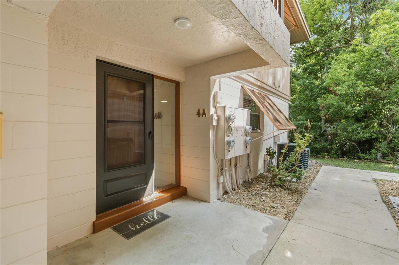 EDGEWATER CONDO APTS - Residential Lease