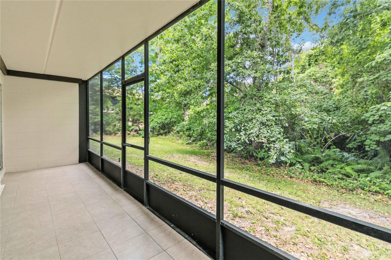 EDGEWATER CONDO APTS - Residential Lease