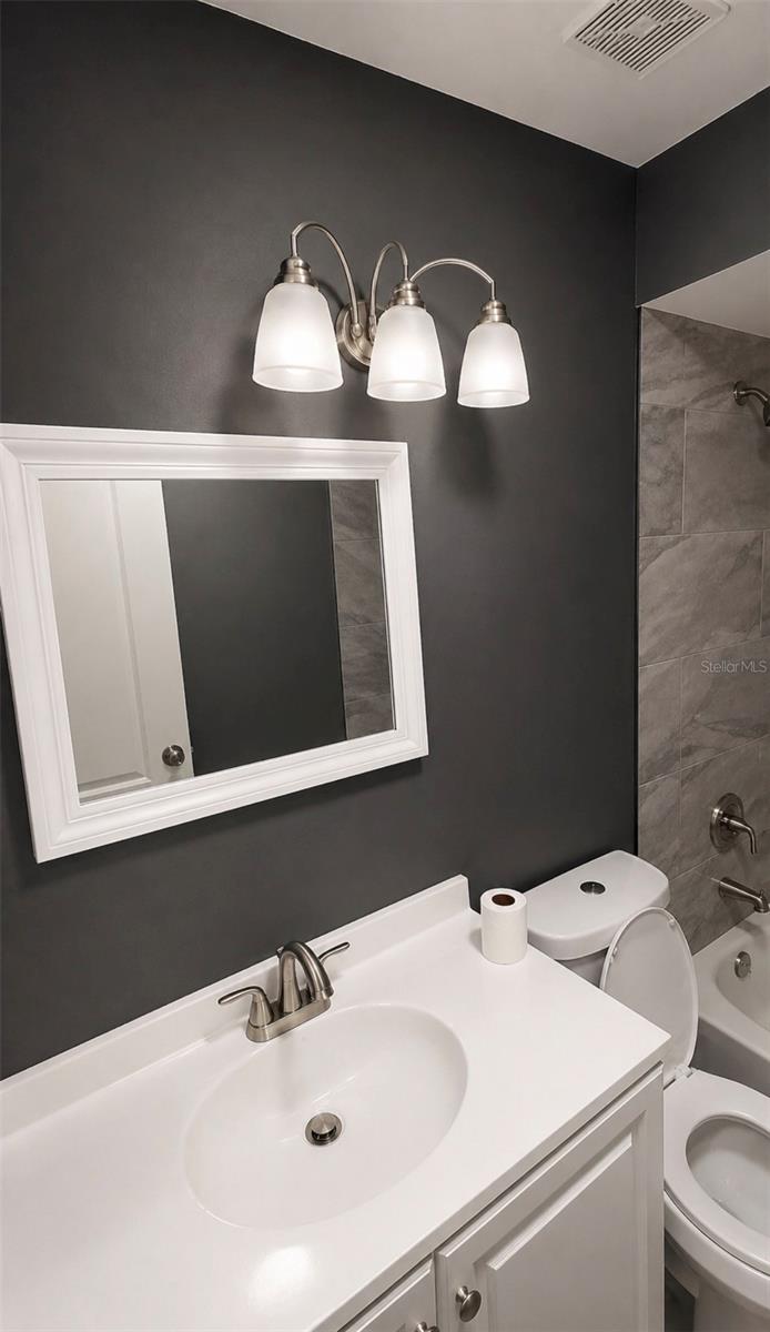 SILVER PINES PH 01 - Residential Lease
