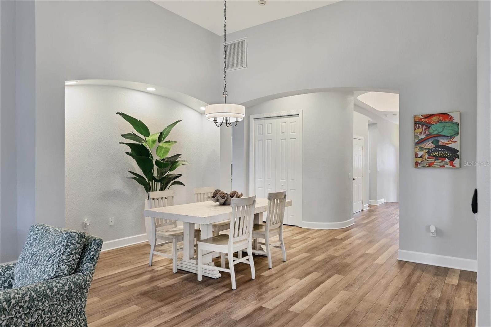 ACADEMY PARK PH II & III - Residential Lease