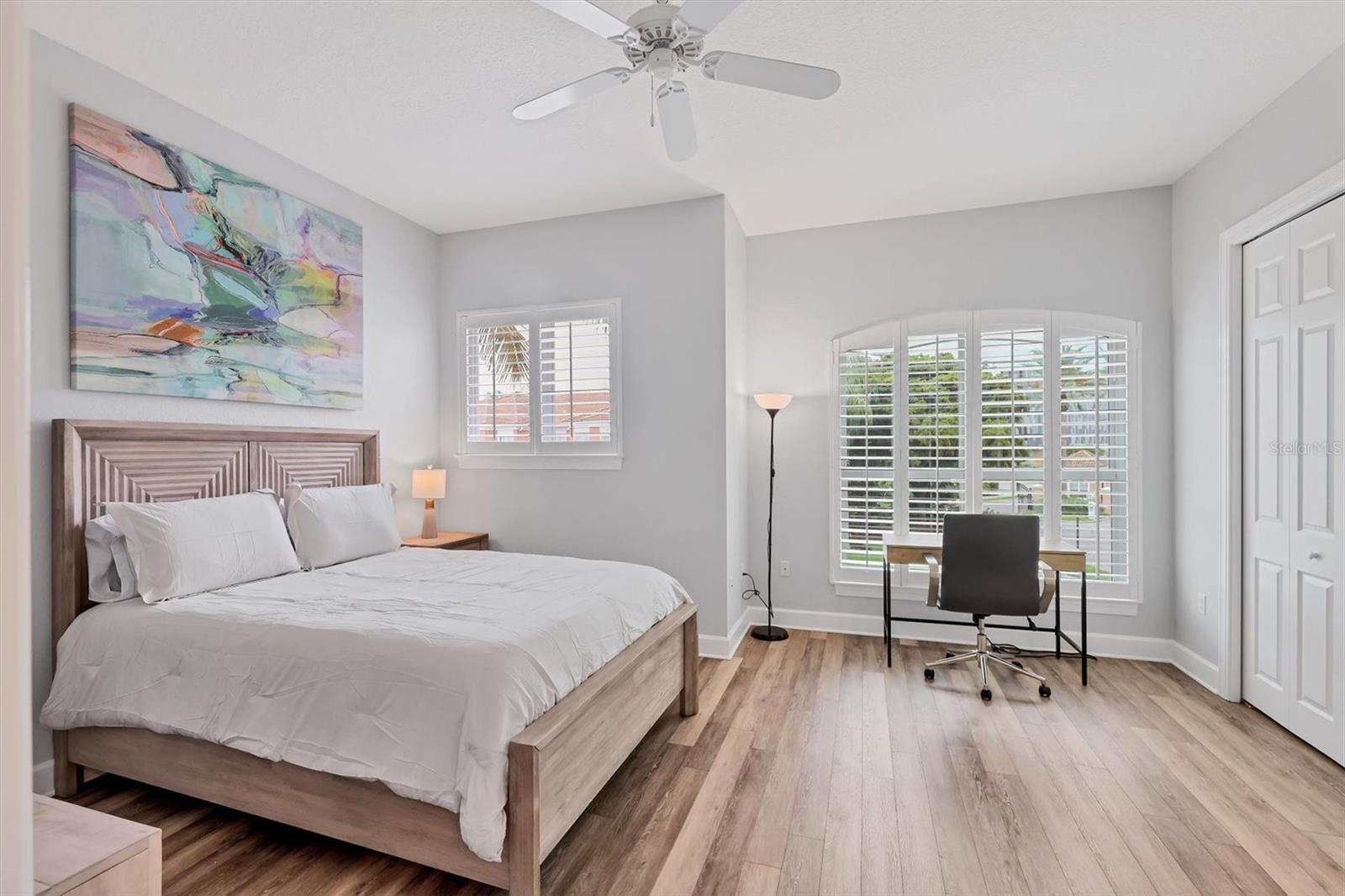 ACADEMY PARK PH II & III - Residential Lease