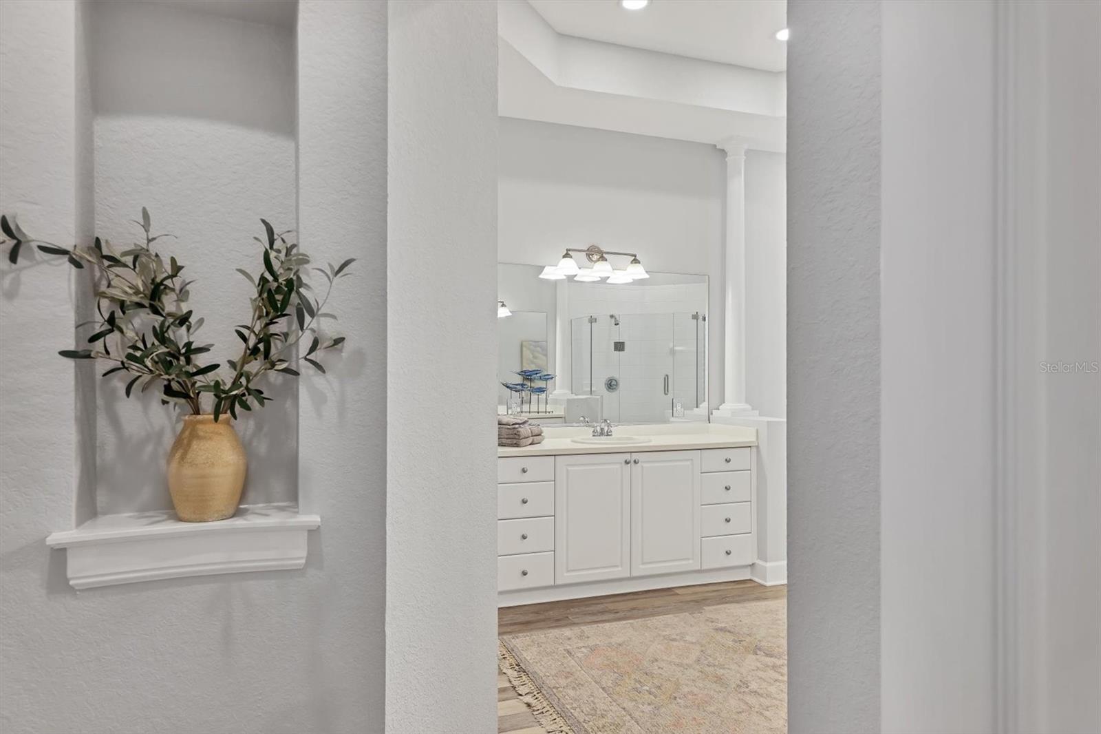 ACADEMY PARK PH II & III - Residential Lease