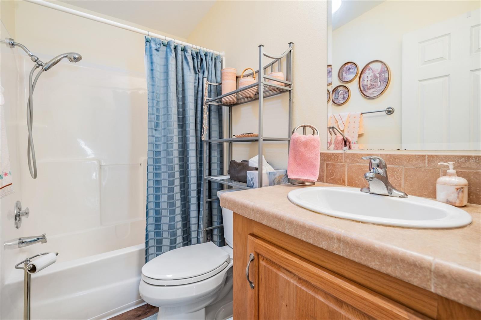 GRAND HORIZONS - Residential