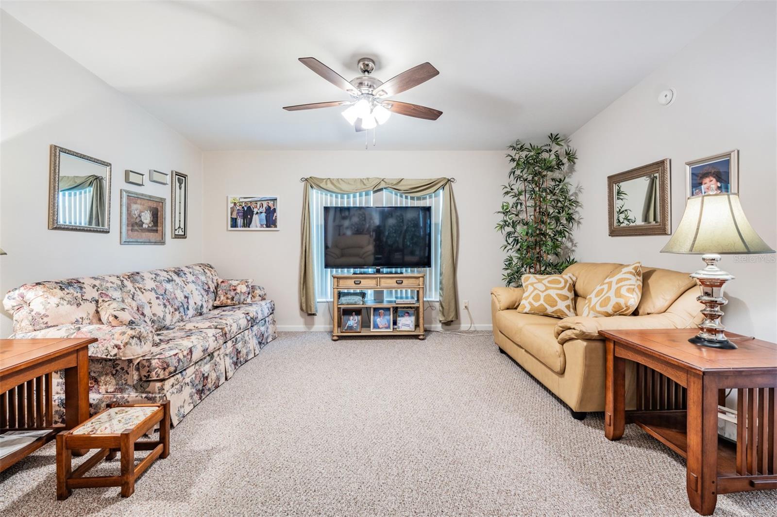 GRAND HORIZONS - Residential