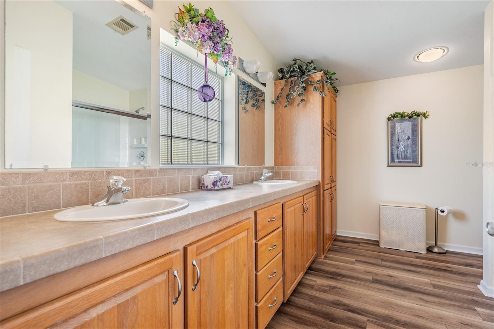 GRAND HORIZONS - Residential