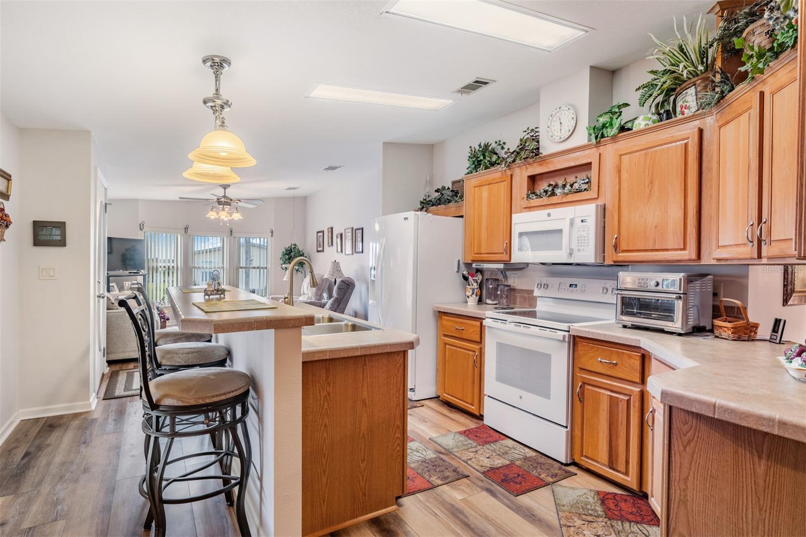 GRAND HORIZONS - Residential