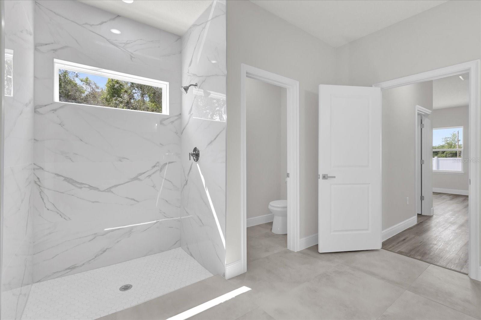 MARION OAKS UN 05 - Residential Lease