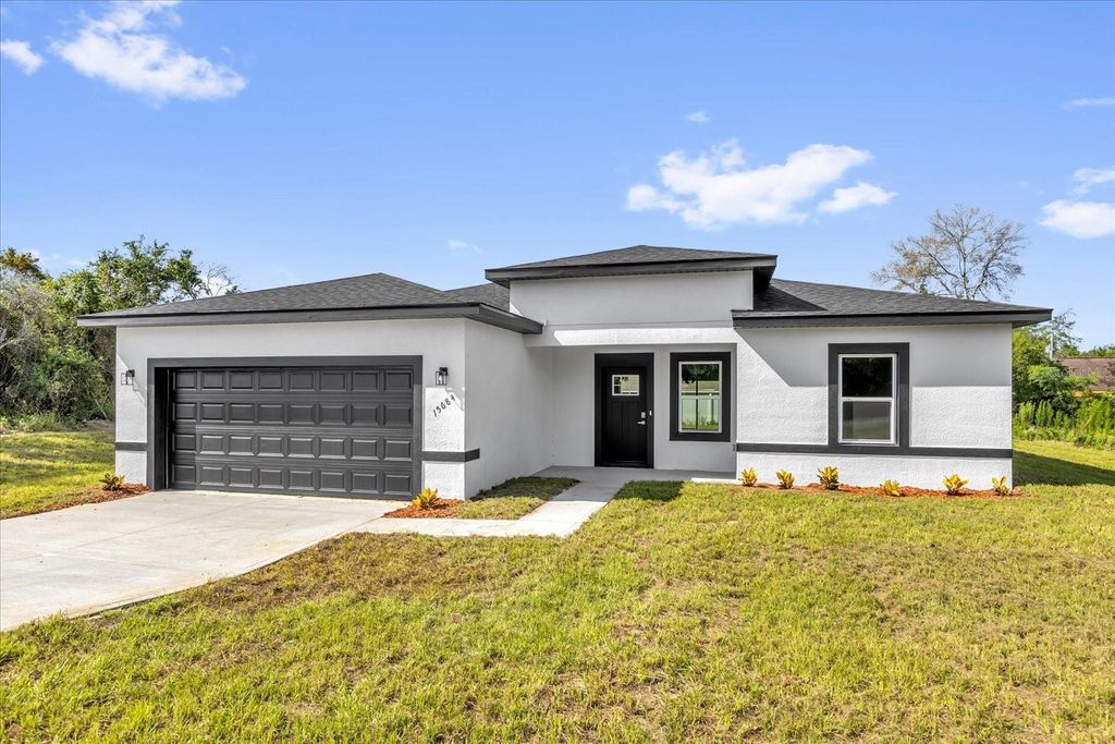 Photo of 15684 SW 37th Circle, Ocala, FL 34473 (MLS # O6365015)