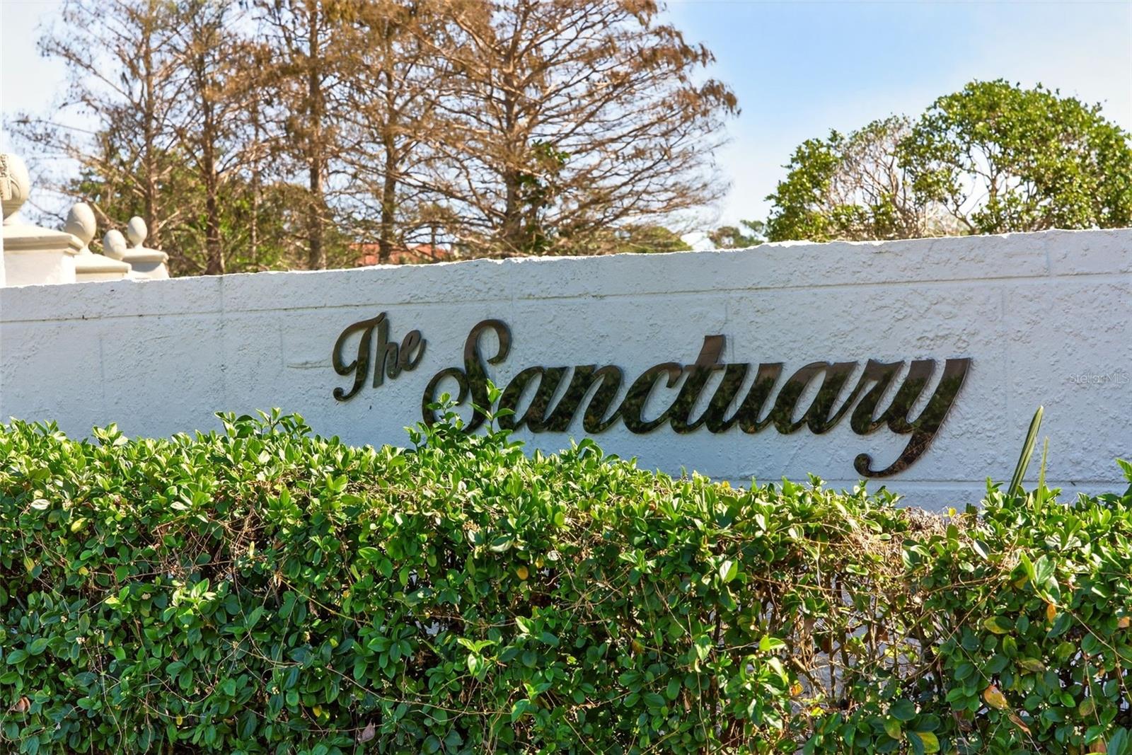 FEATHER SOUND CUSTOM HOME SITE UNIT III - Residential