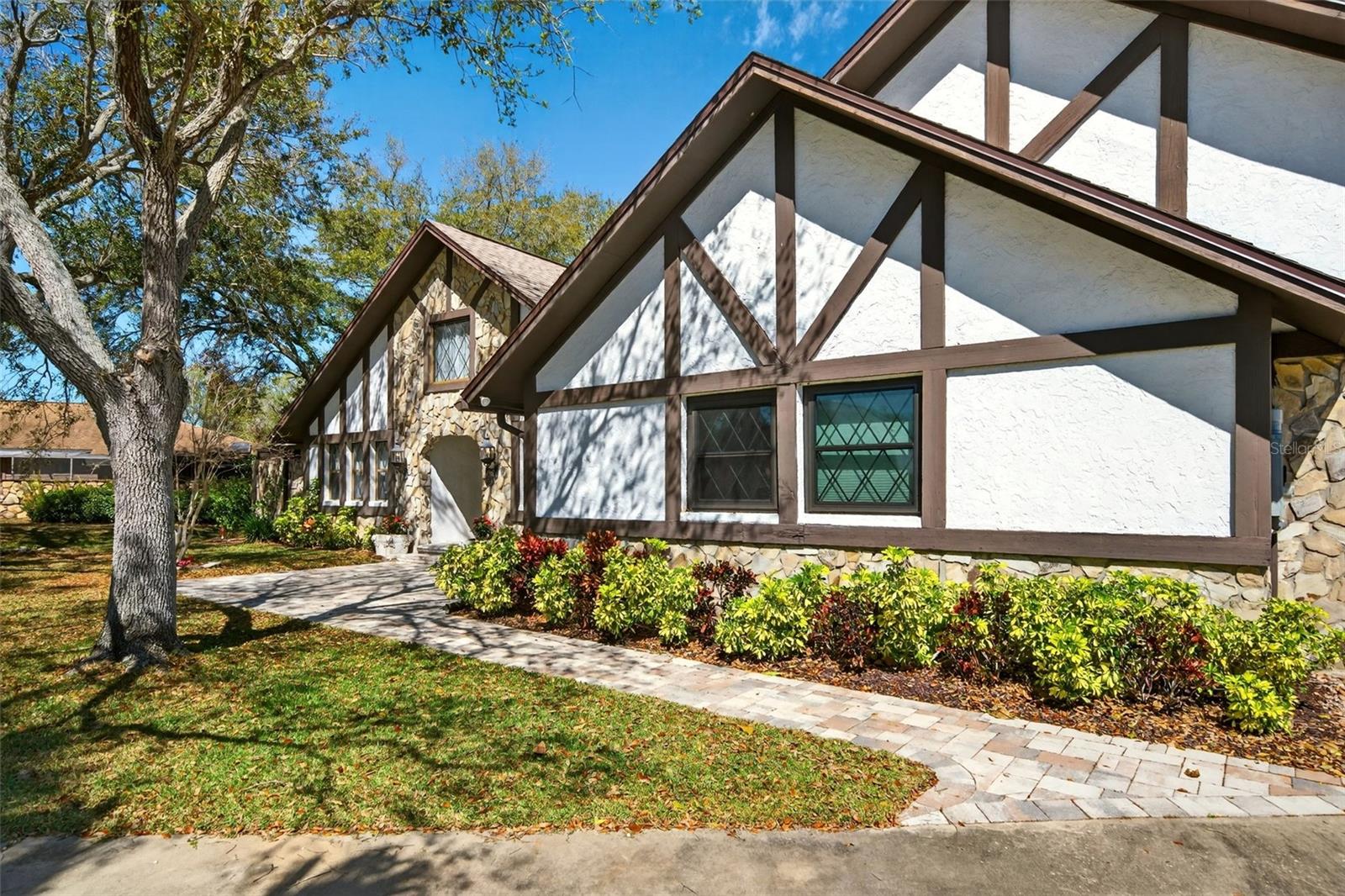 FEATHER SOUND CUSTOM HOME SITE UNIT III - Residential