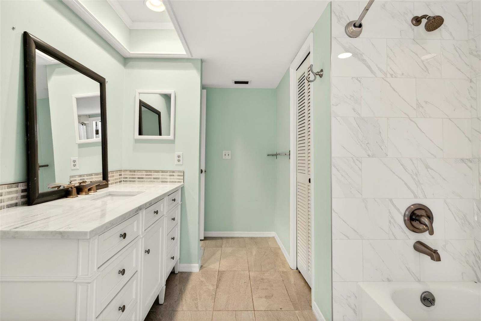 FEATHER SOUND CUSTOM HOME SITE UNIT III - Residential