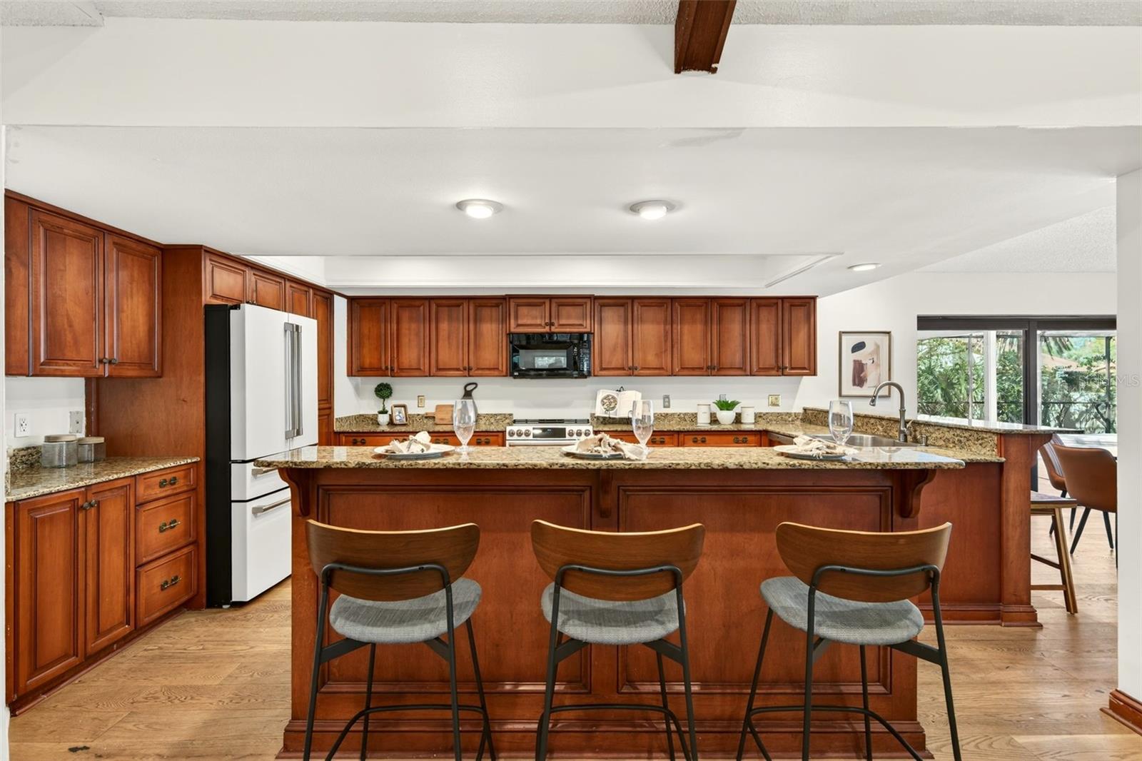 FEATHER SOUND CUSTOM HOME SITE UNIT III - Residential