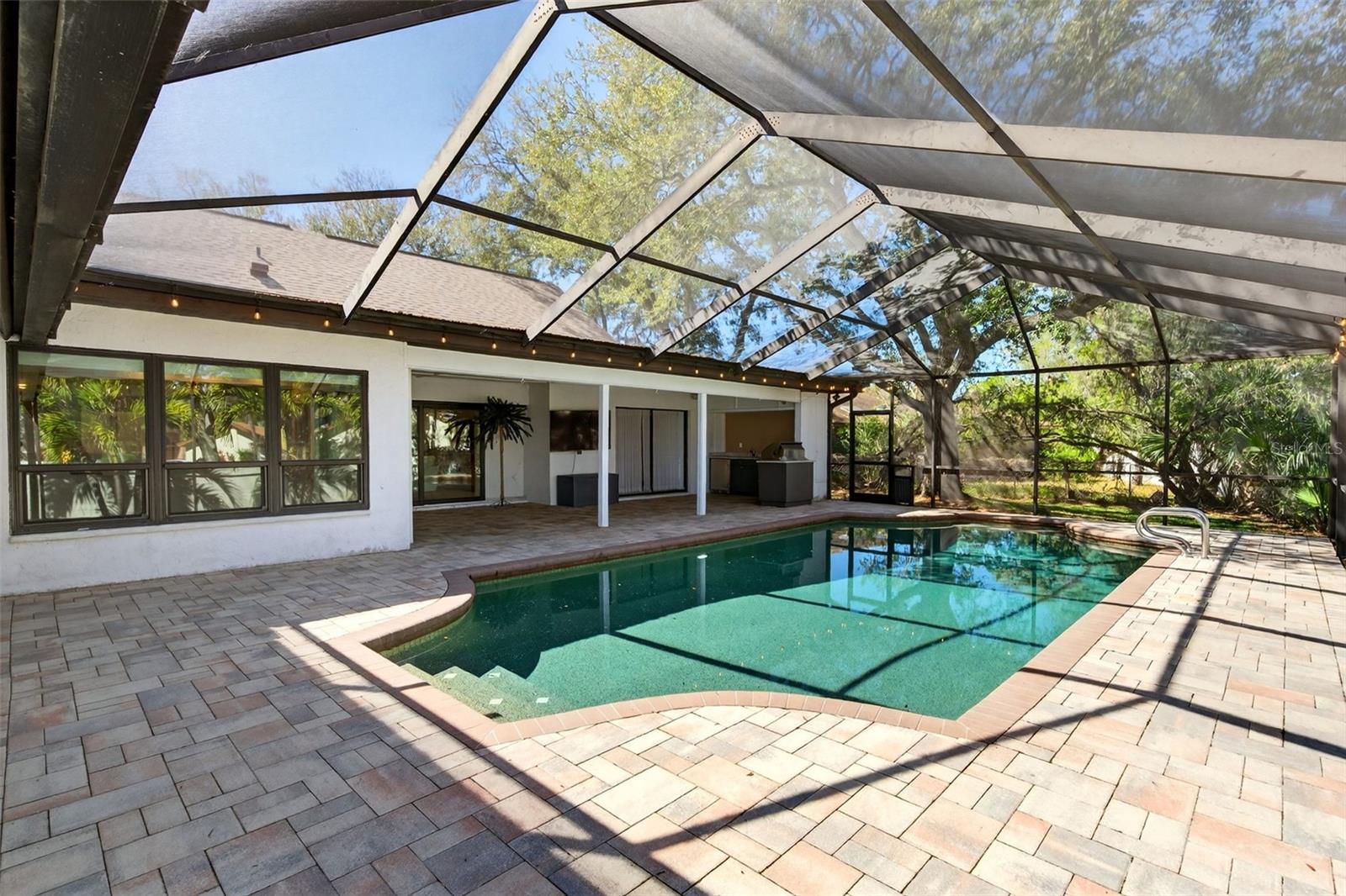 FEATHER SOUND CUSTOM HOME SITE UNIT III - Residential