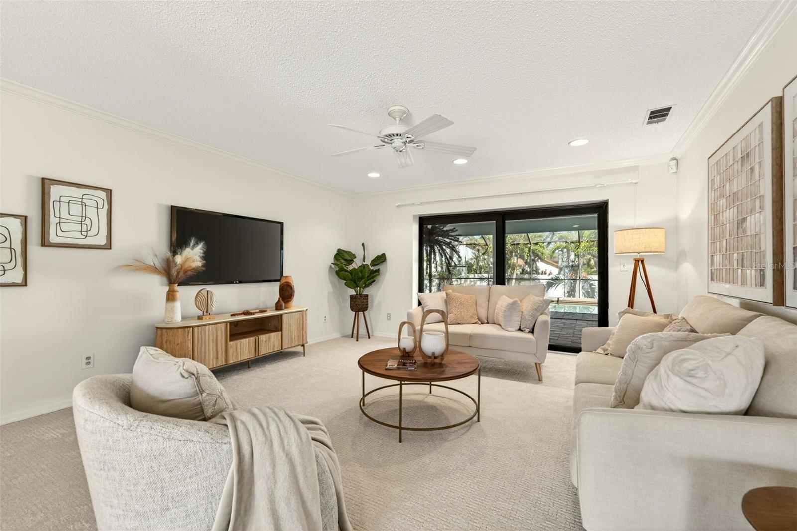 FEATHER SOUND CUSTOM HOME SITE UNIT III - Residential