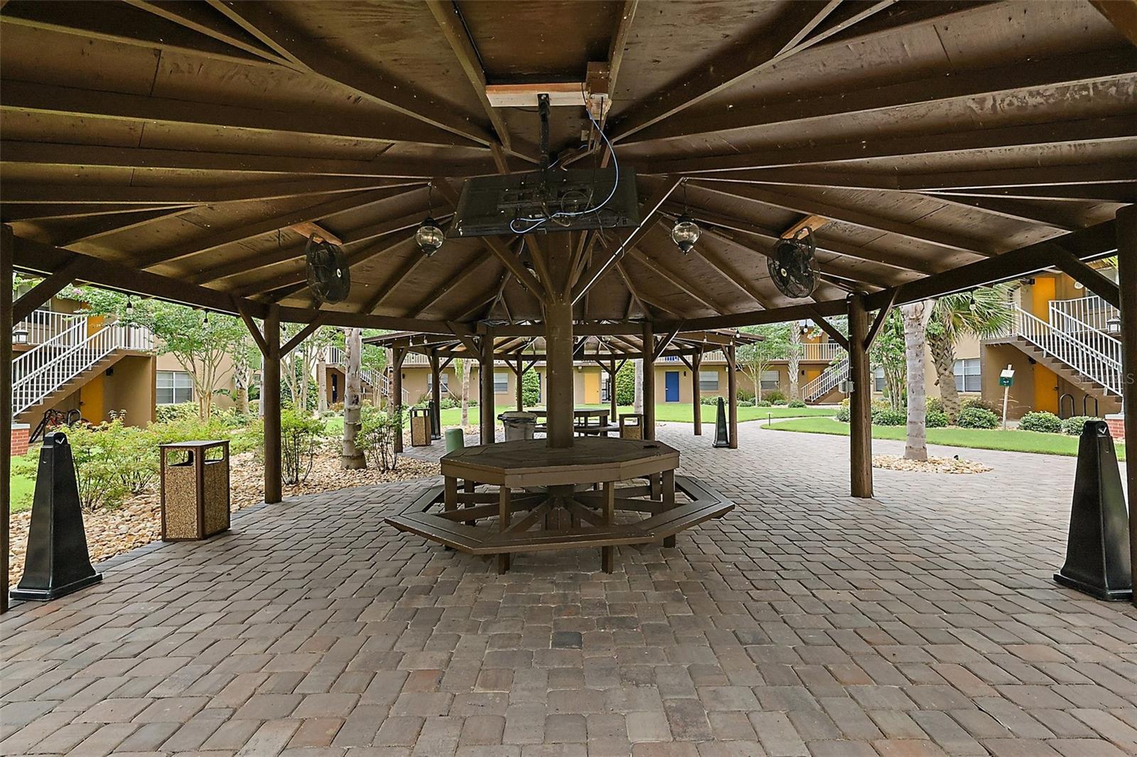 LEESBURG N C LEE ESTATE - Residential Income