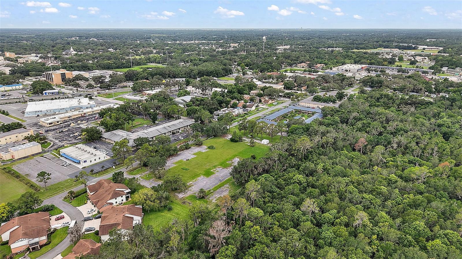 LEESBURG N C LEE ESTATE - Residential Income