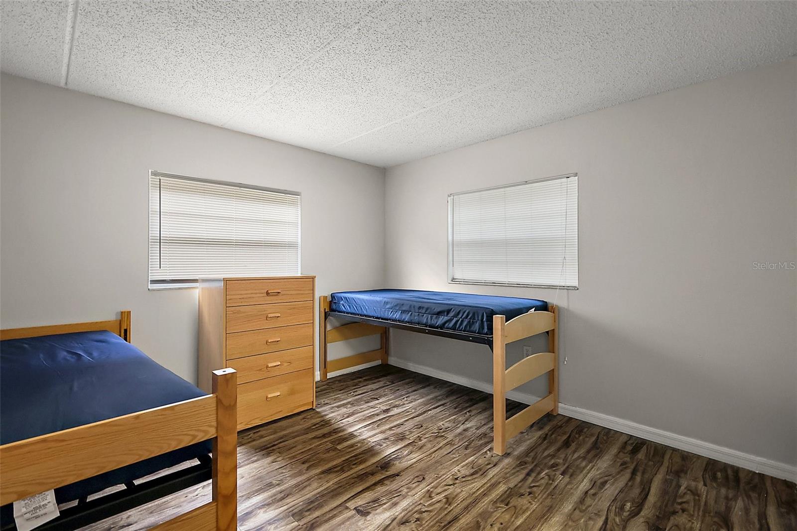 LEESBURG N C LEE ESTATE - Residential Income