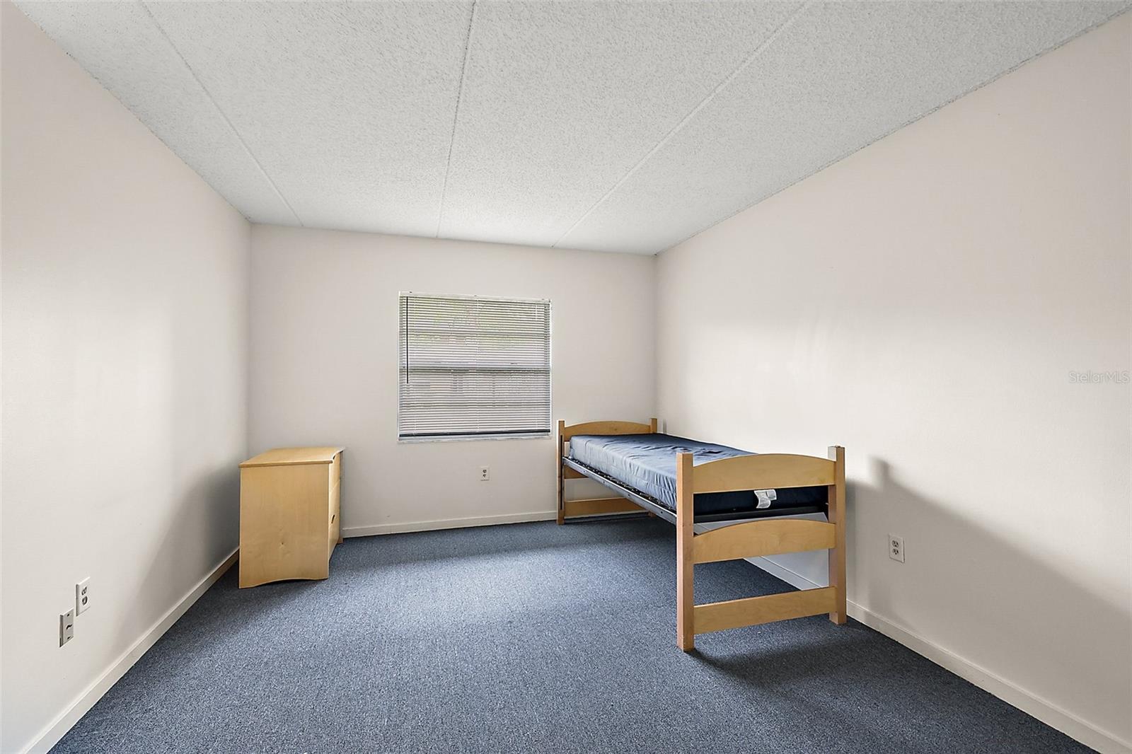 LEESBURG N C LEE ESTATE - Residential Income