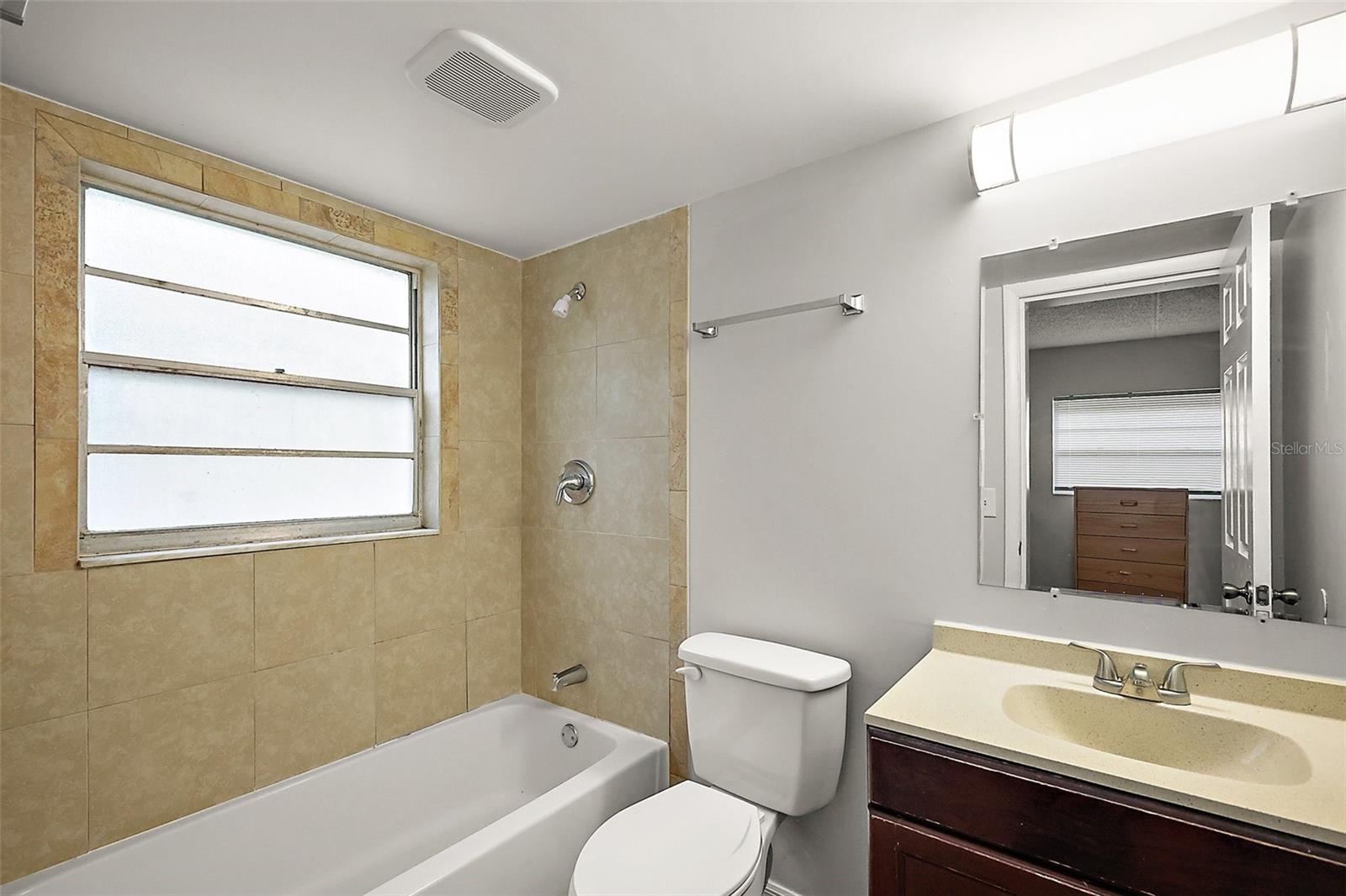 LEESBURG N C LEE ESTATE - Residential Income