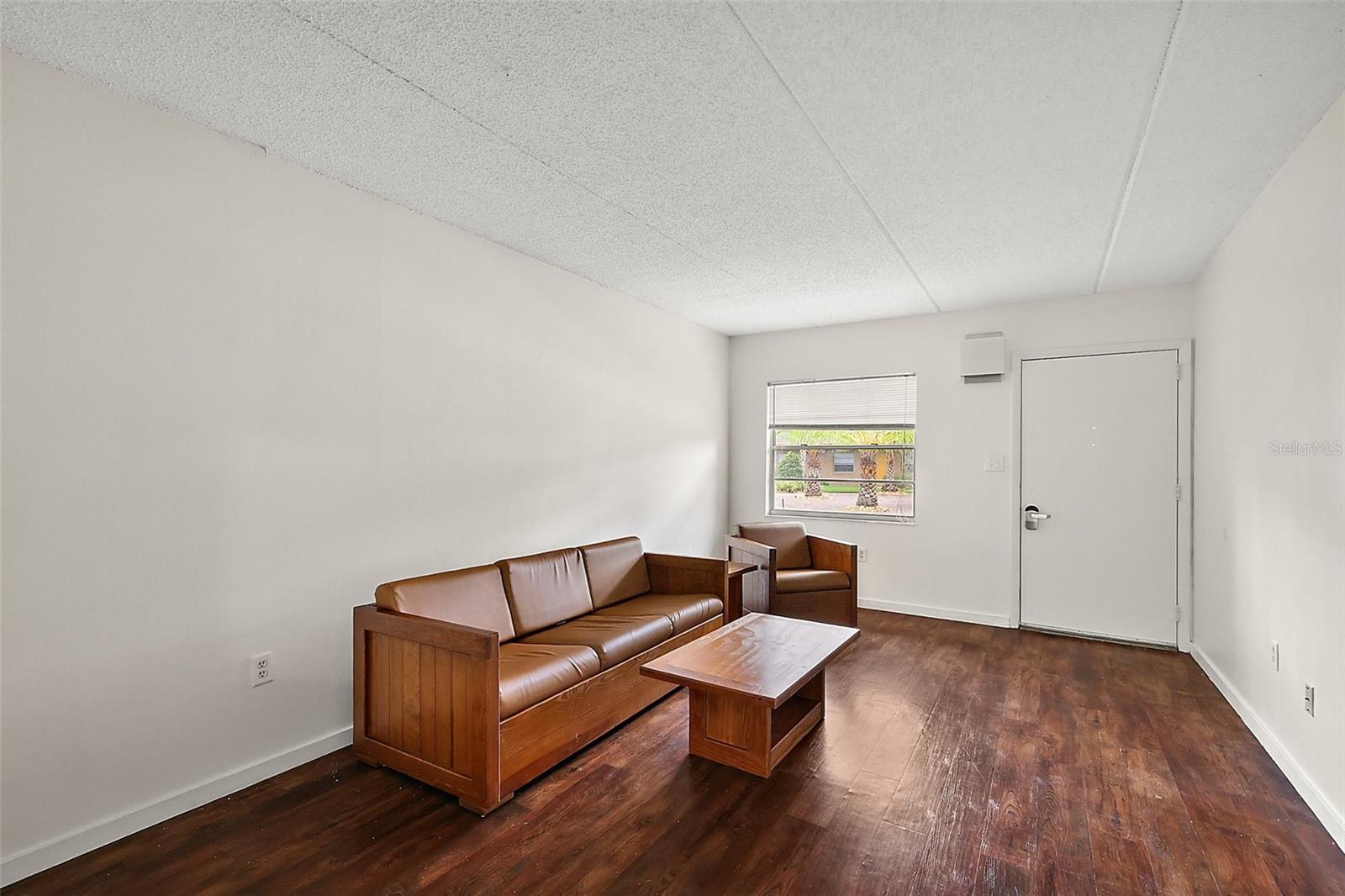 LEESBURG N C LEE ESTATE - Residential Income