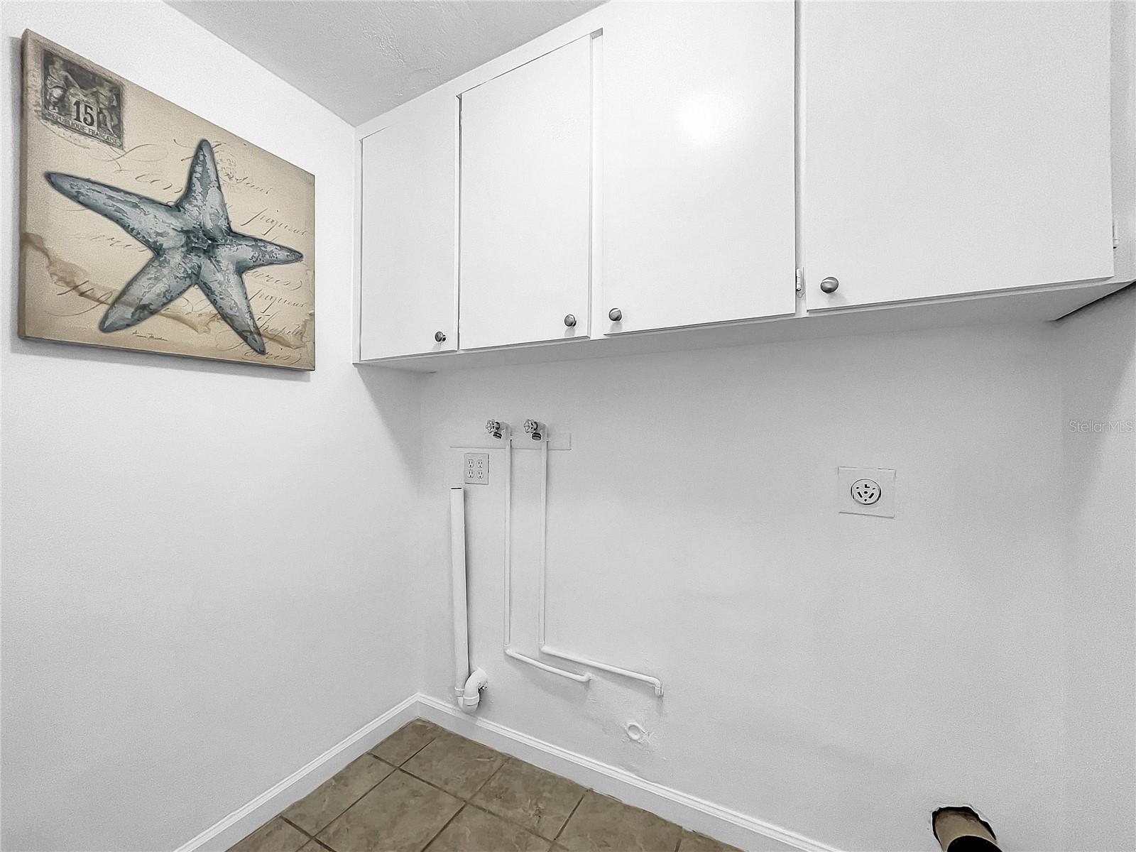 BEACON WOODS VILLAGE - Residential