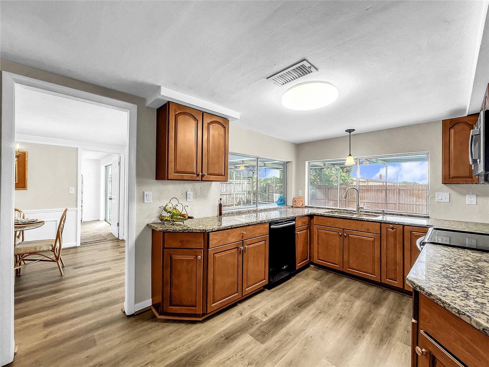 BEACON WOODS VILLAGE - Residential