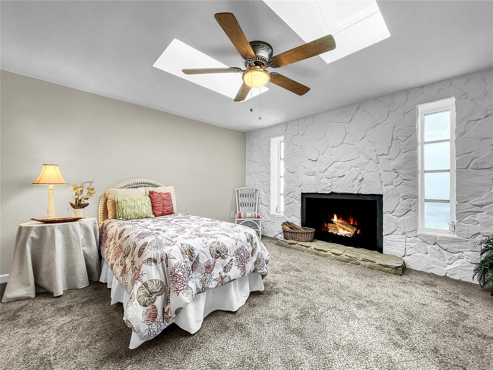 BEACON WOODS VILLAGE - Residential