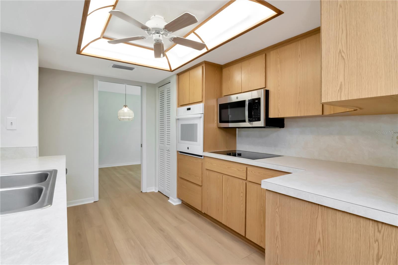 WHISPERING PINES FOREST 4TH ADD - Residential