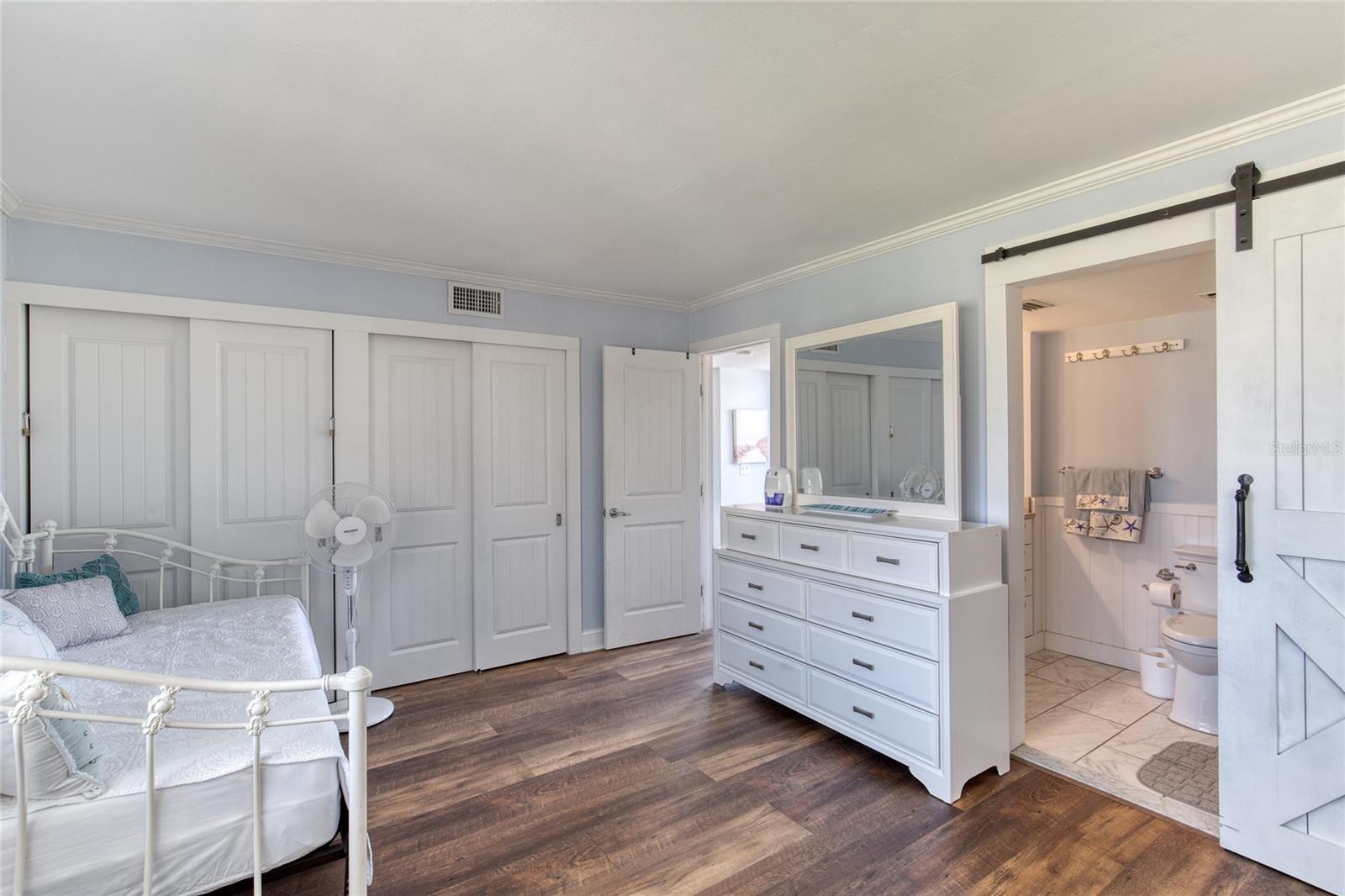 ORMOND CONDO CLUB - Residential