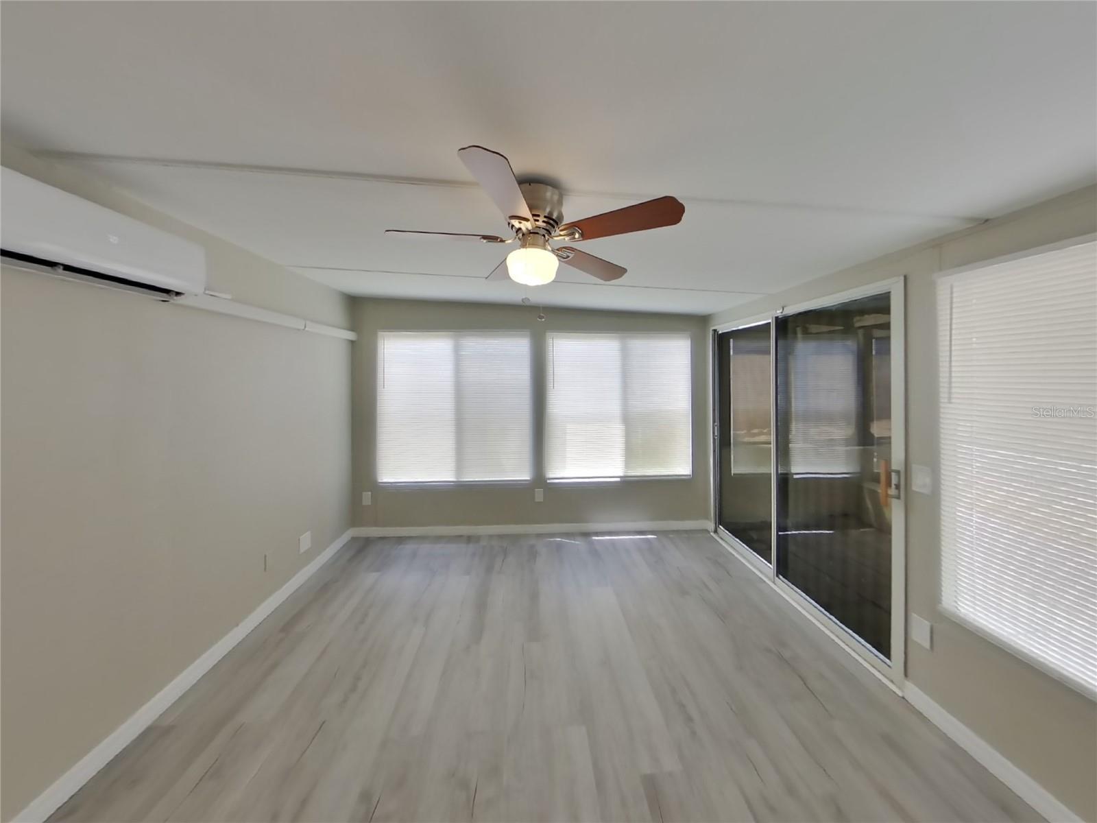 SPRING HILL - Residential Lease