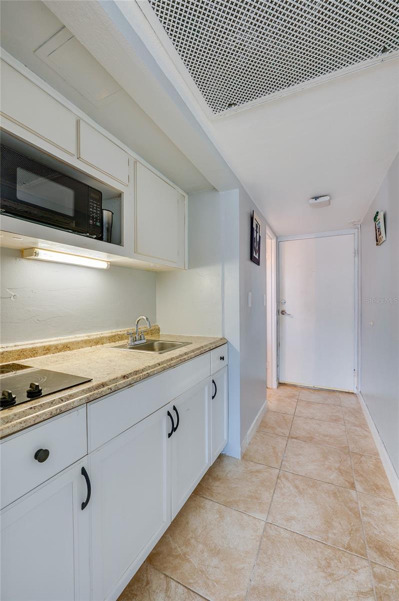 DAYTONA INN BEACH RESORT CONDO UNIT CU1 - Residential