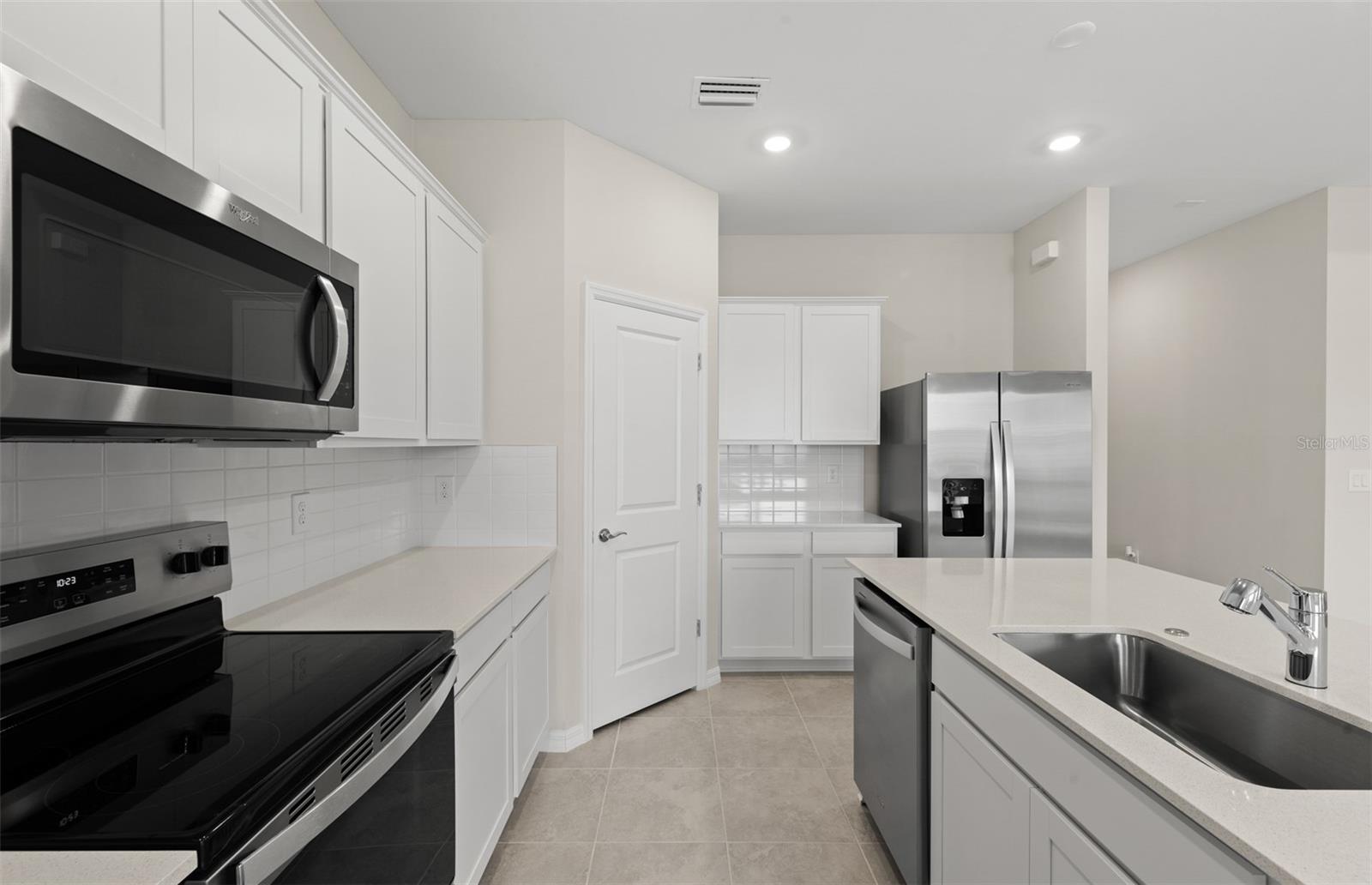 3458 - STRAND AT CEDAR GROVE - Residential